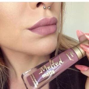 Reserved for @cmarie2780 Too Faced Queen Bee Melted Lipstick